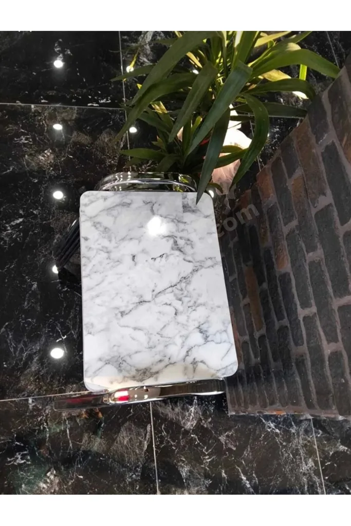 4 lü Metal ayaklı Zigon sehpa