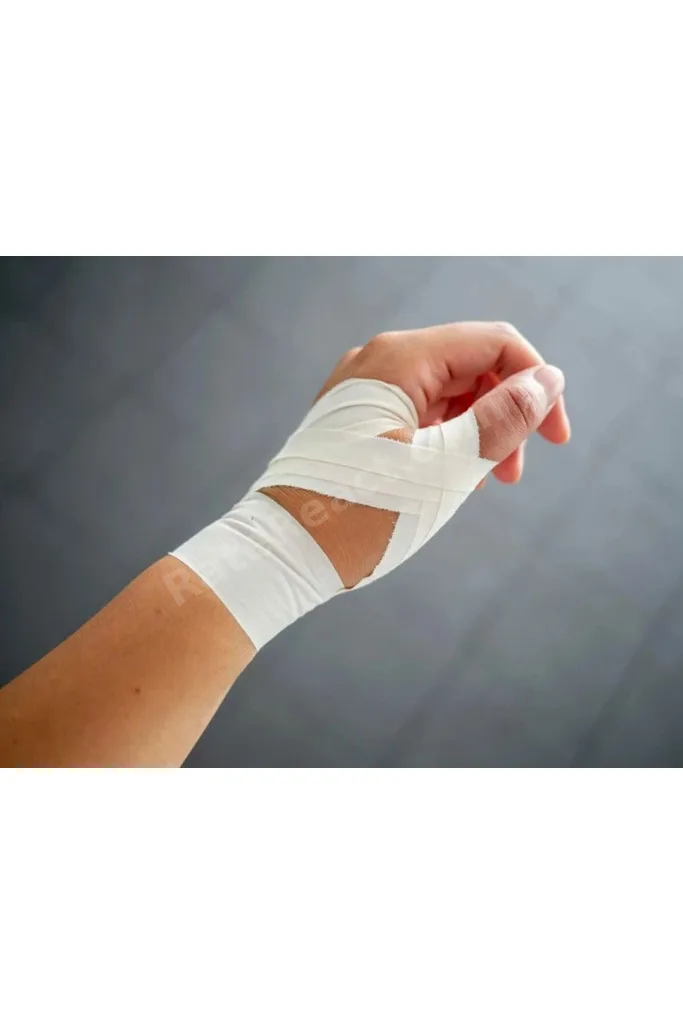 Rijit Fiksasyon Yapışkanlı Sporcu Bandajı 3.8cm X 10 Metre Beyaz Sporcu Destek Bandı