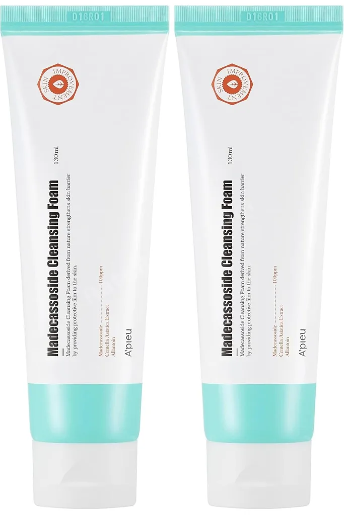 Hassas Ve Yıpranmış Ciltlere Özel Bakım Sunan Yüz Yıkama Köpüğü 130ml Madecassoside Cleansing Foam (