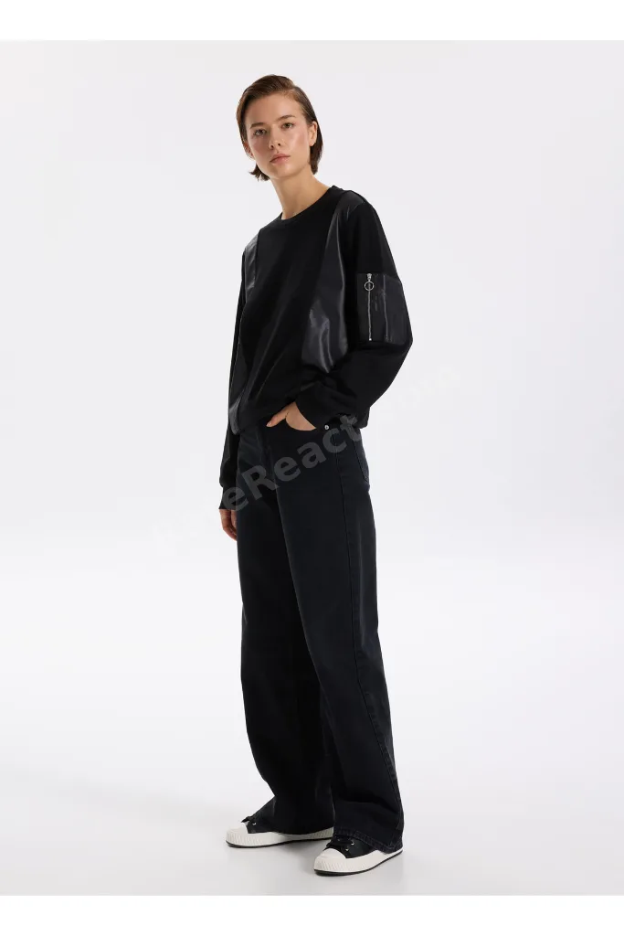 Bisiklet Yaka Siyah Kadın Sweatshırt F3WL-SWT3