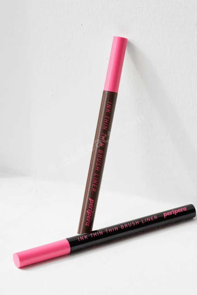Hassas ve İnce Fırça Uçlu Kalem Eyeliner PERIPERA Ink Thin Thin Brush Liner (02 Brown Film)