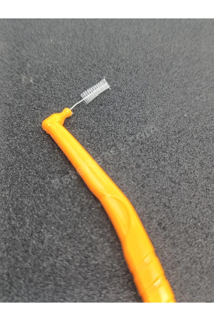 Arayüz Fırçası Diş Arası Arayüz fırçası L Tipi Diş Ara Fırçası 6 adet Kırmızı 0,50 mm