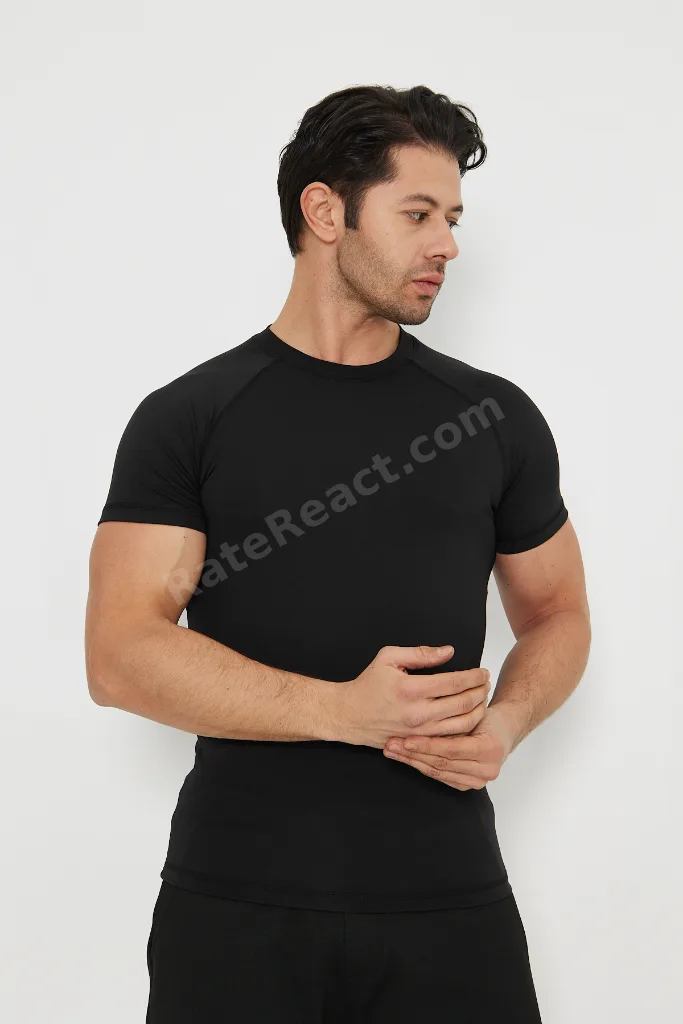 Erkek Siyah Kolları Dar Kesim Compression Gym Fitness Spor T-shirt