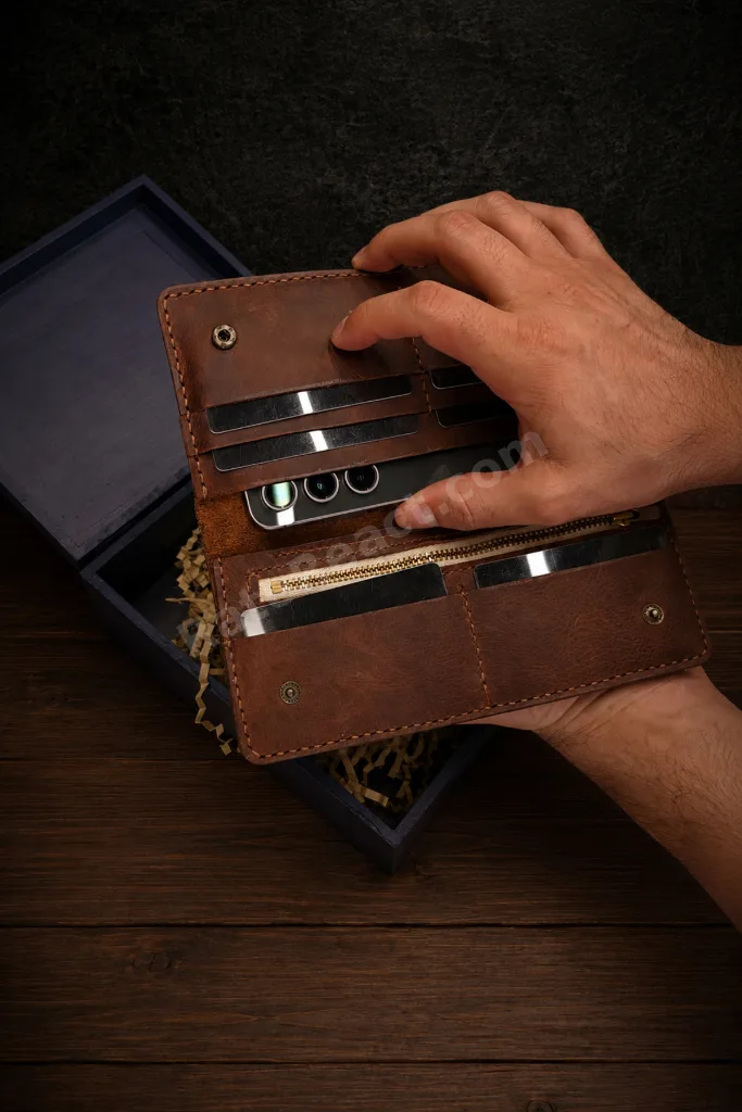 PREMIUM FULL GRAIN HAKİKİ DERİ UZUN ERKEK TELEFON CÜZDANI VE ANAHTALIK HEDİYE SETİ - İSİM BAKISINA UYGUN