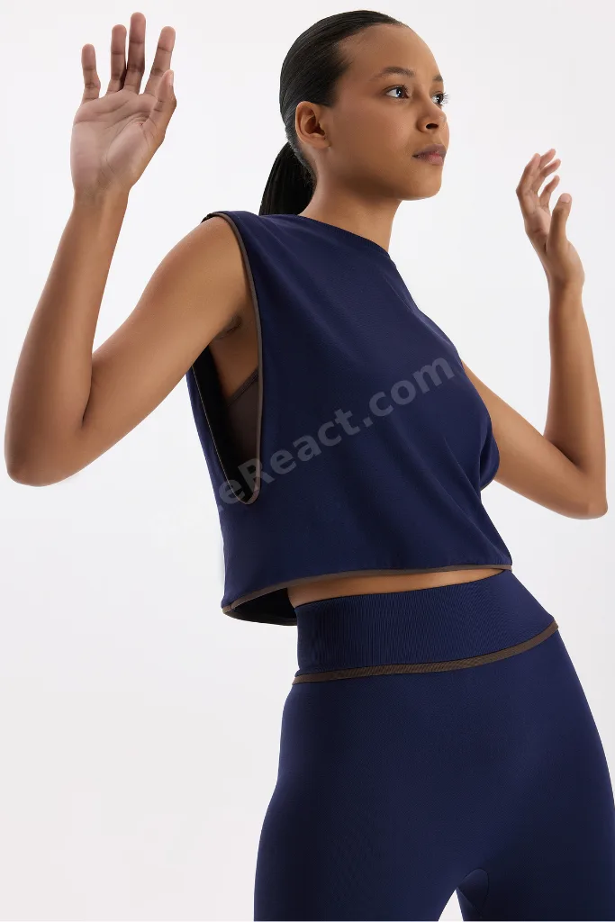 Kontrast Biyeli Sıfır Kol Crop Top Oxford Blue