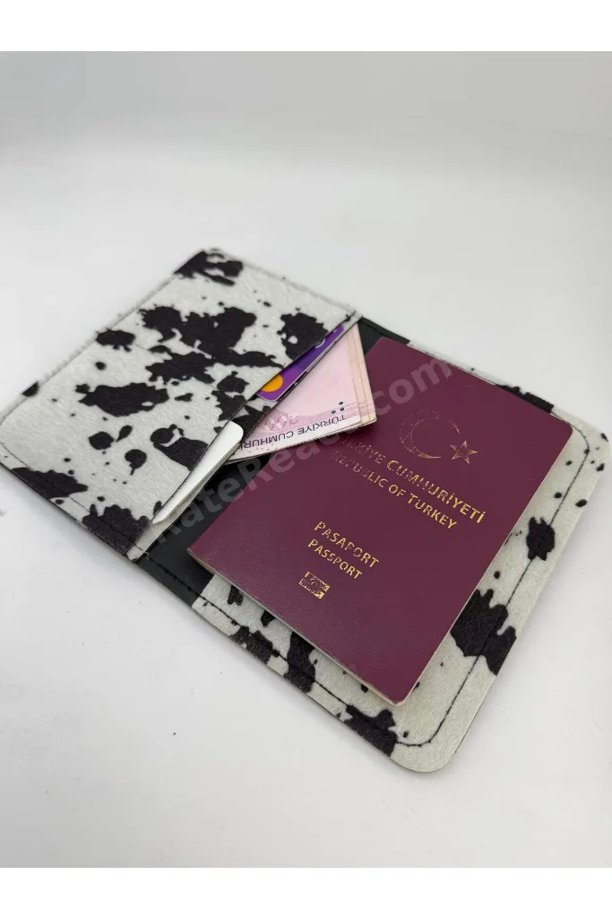 Cow Print Pasaport Kılıfı & Kartlık Unisex Seyehat Cüzdanı