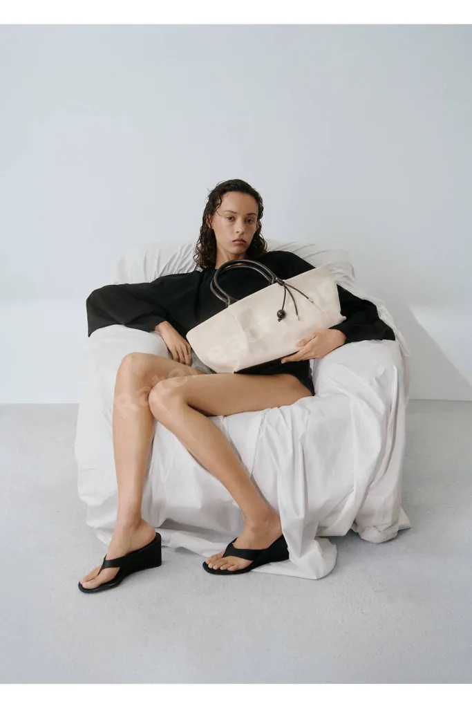 Canvas tote bag