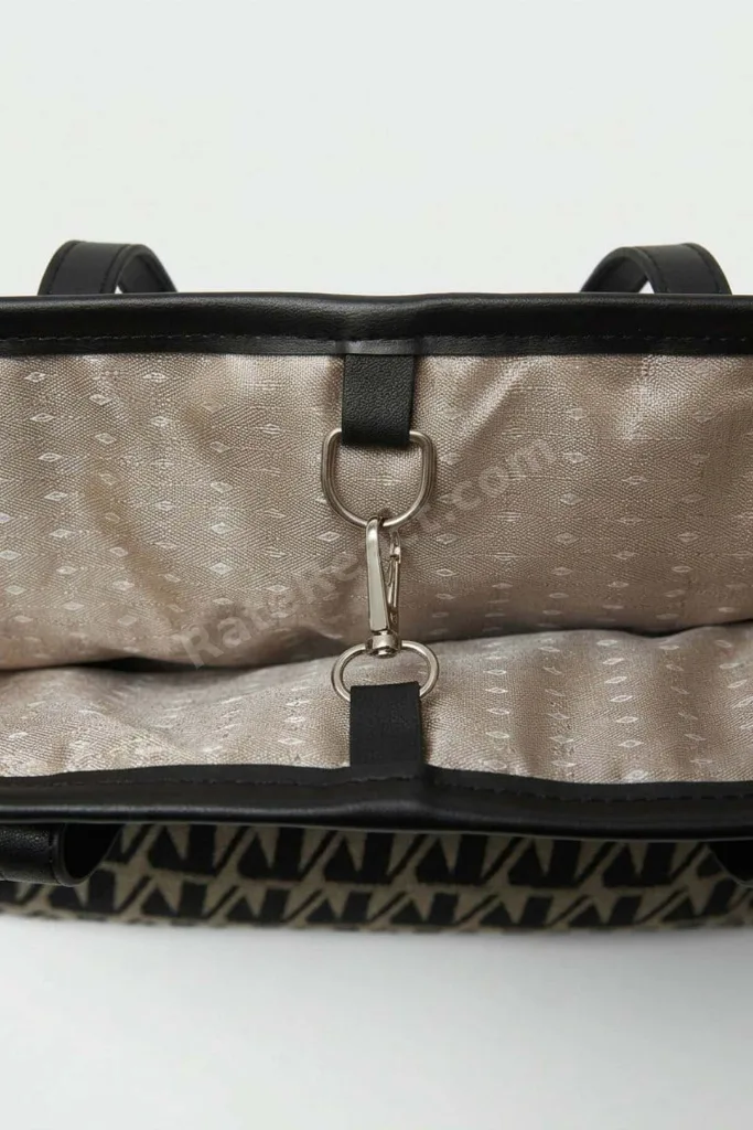 Michelle Siyah Monogram Omuz Çantası MG2838