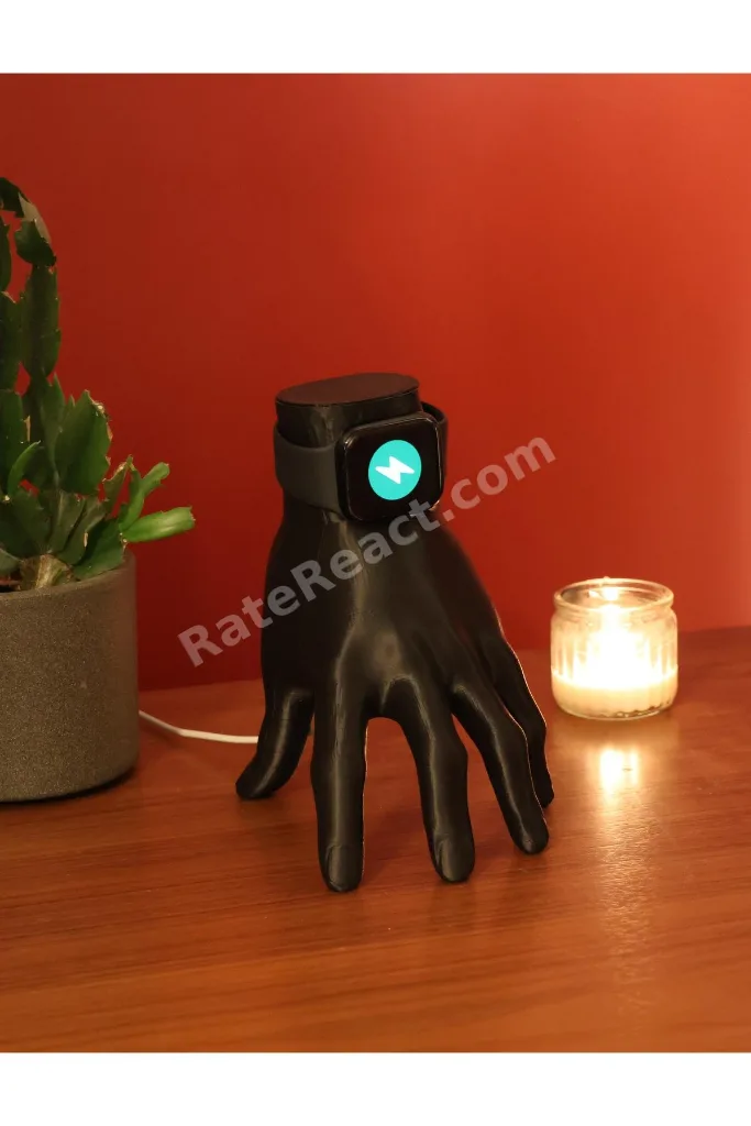 Apple Watch Akıllı Saat Kablosuz Şarj Standı The Thing Wednesday Addams Ailesi