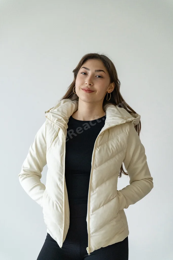 Silver kapşonlu bej mont