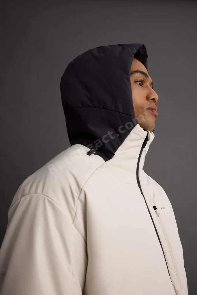 Su İtici Regular Fit Kapüşonlu Fermuarlı Rüzgar Geçirmez Mont E9494AX25AU