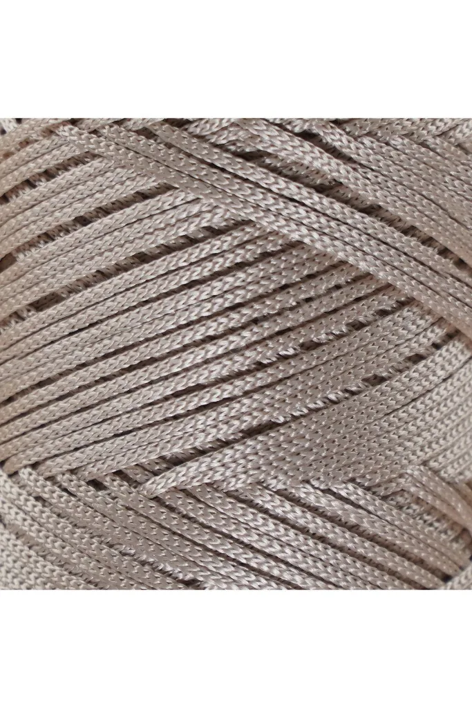 Premium 100 gr 120m Polyester Makrome Ipi Sütlü Kahve 2mm Supla Ip Ve Çanta Ipliği